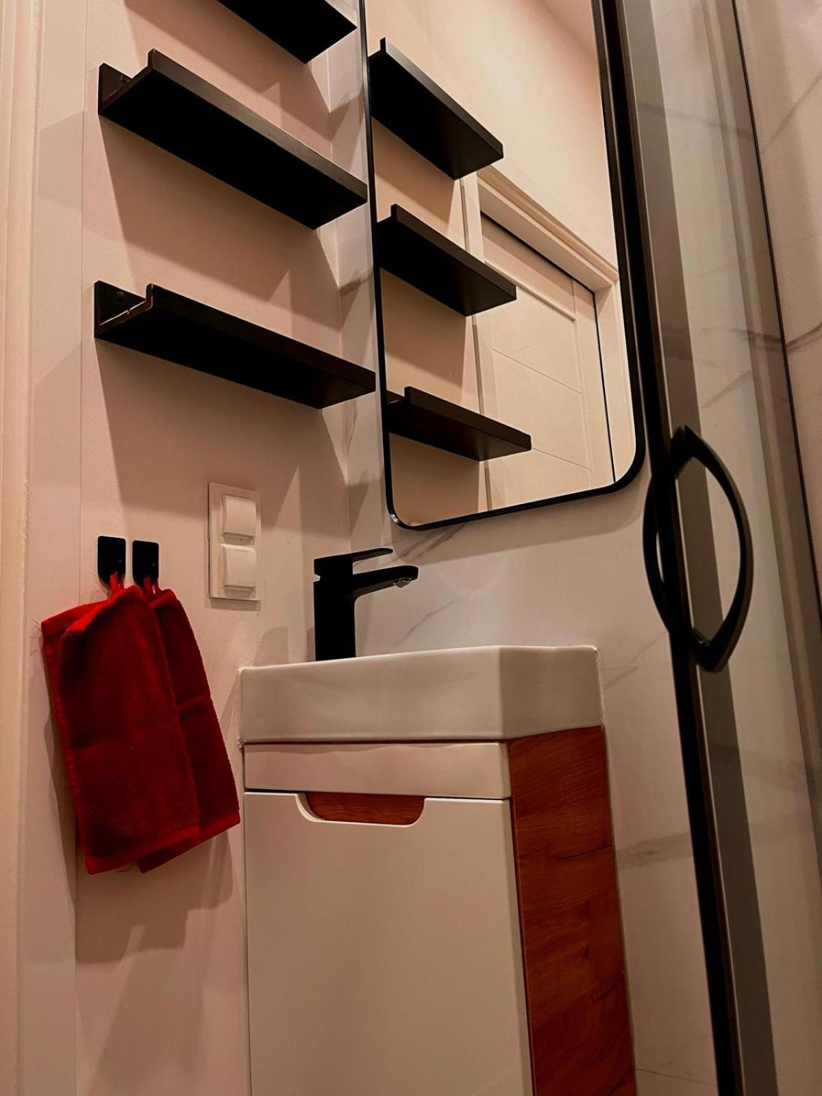 Super 1 Bed Room Condo In Warszawa Center ภายนอก รูปภาพ