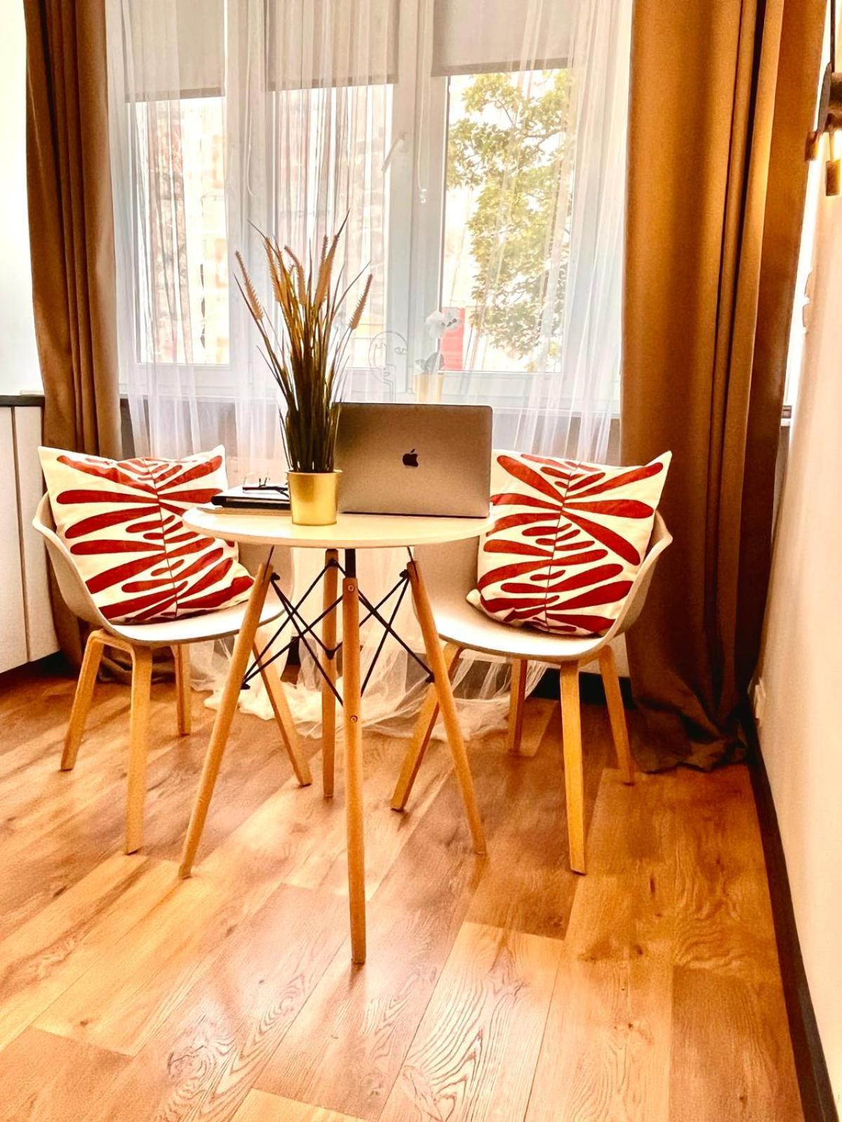 Super 1 Bed Room Condo In Warszawa Center ภายนอก รูปภาพ